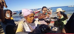 Plaża Ambatoloaka (Nosy be)